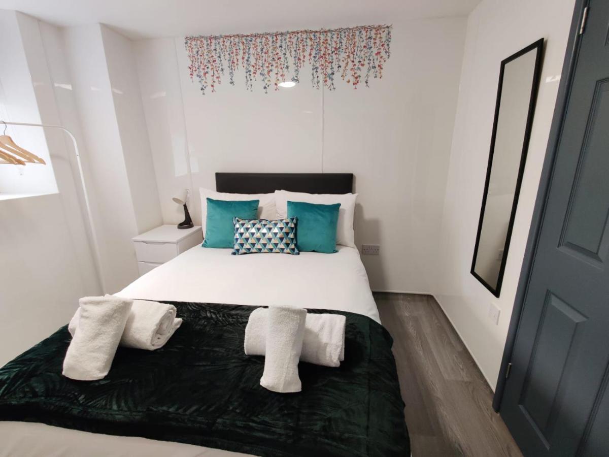 Double Ensuite Rooms Swansea Dış mekan fotoğraf