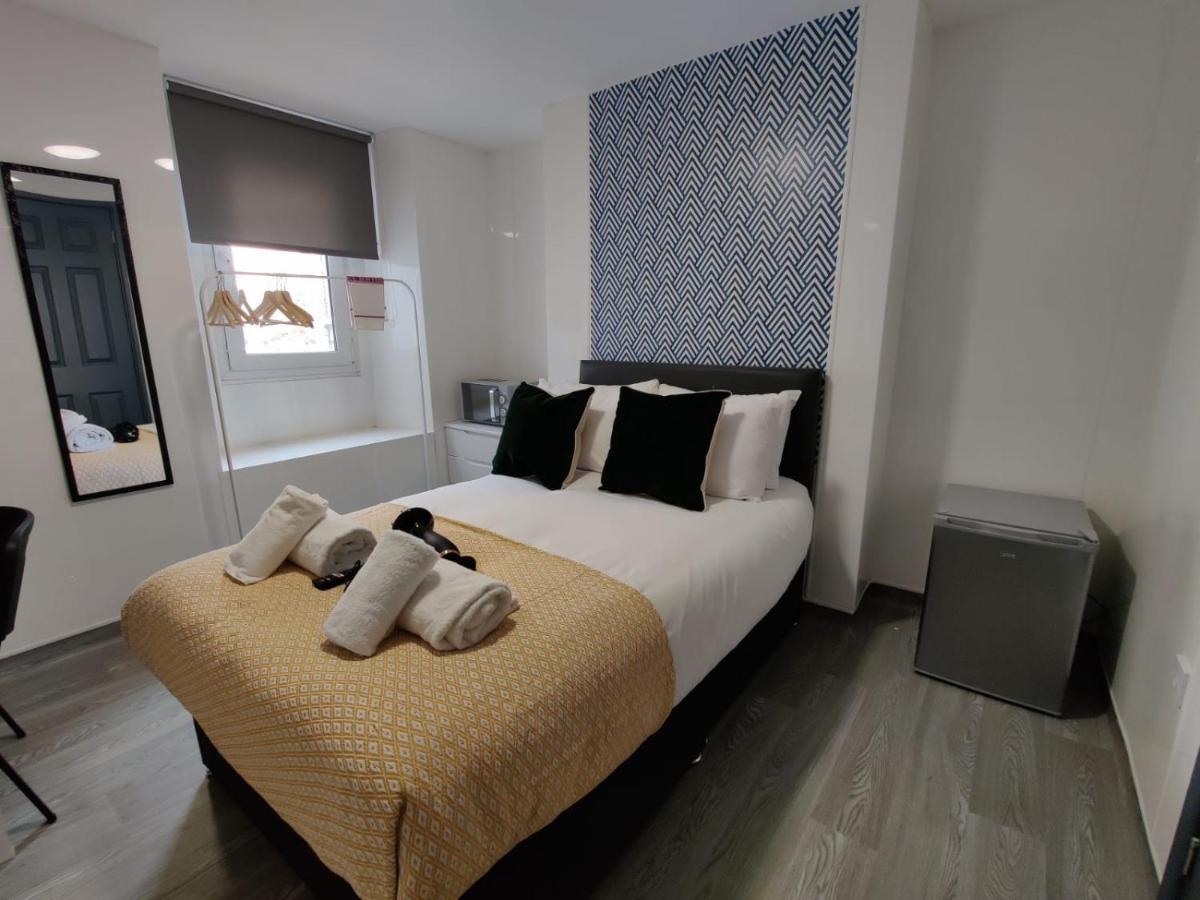 Double Ensuite Rooms Swansea Dış mekan fotoğraf